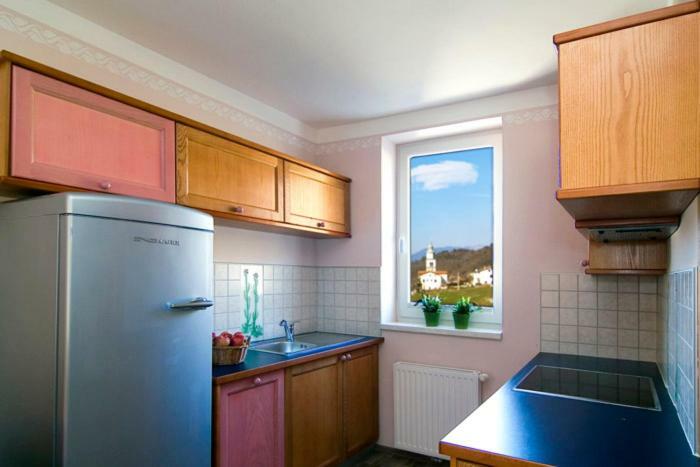 Hisa Posebne Sorte Kodreti Exterior foto