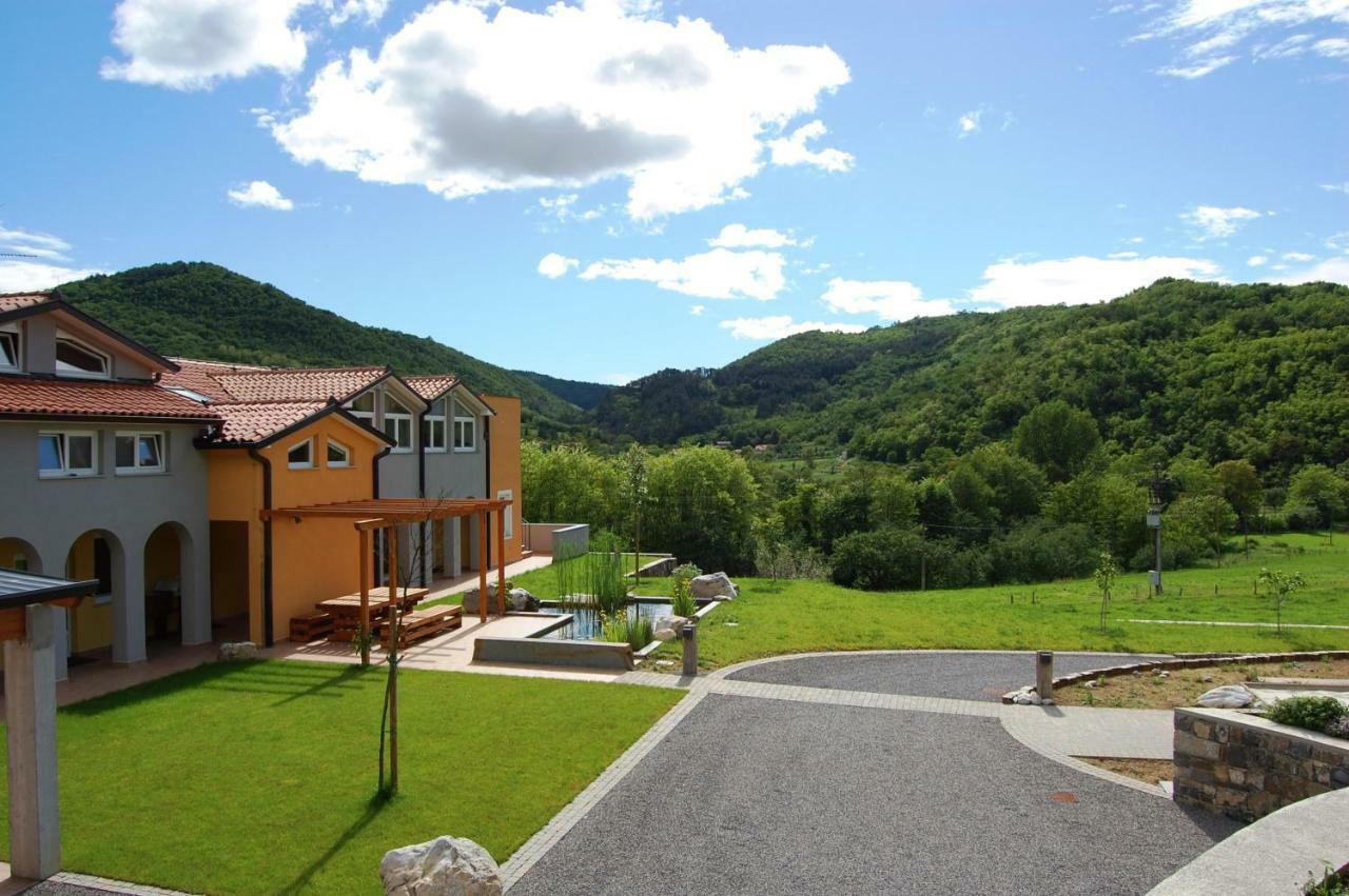 Hisa Posebne Sorte Kodreti Exterior foto